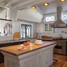 Spirit of the Past | Cousins Island | Maine Home+Design