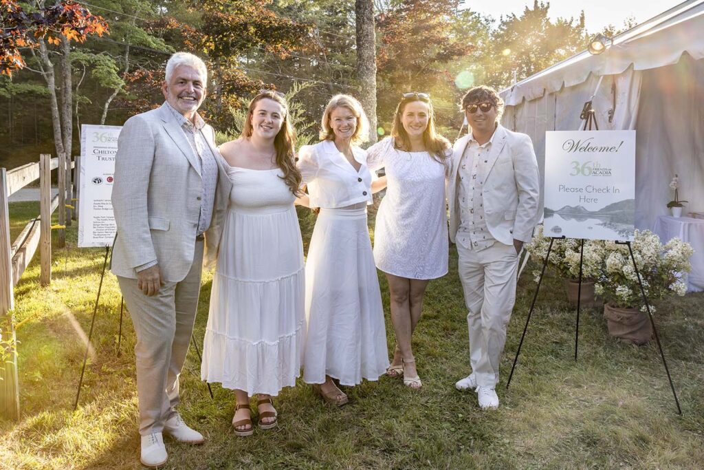 Sean Murray (president and CEO, Advocate Printing and Publishing), Tess Murray, and Crystal Murray (editor-in-chief and publisher, Advocate Media USA) with Danielle Devine (editor, MH+D) and Ryan Scipione (architect, MJM+A Architects)