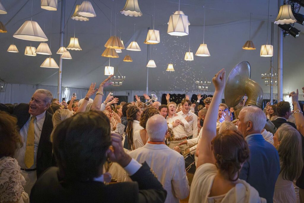 Guests take to the dance floor.